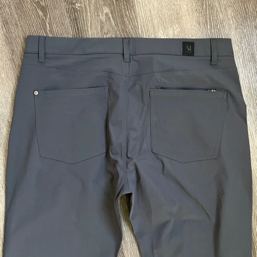 Vuori Meta pants - Picture 14 of 17